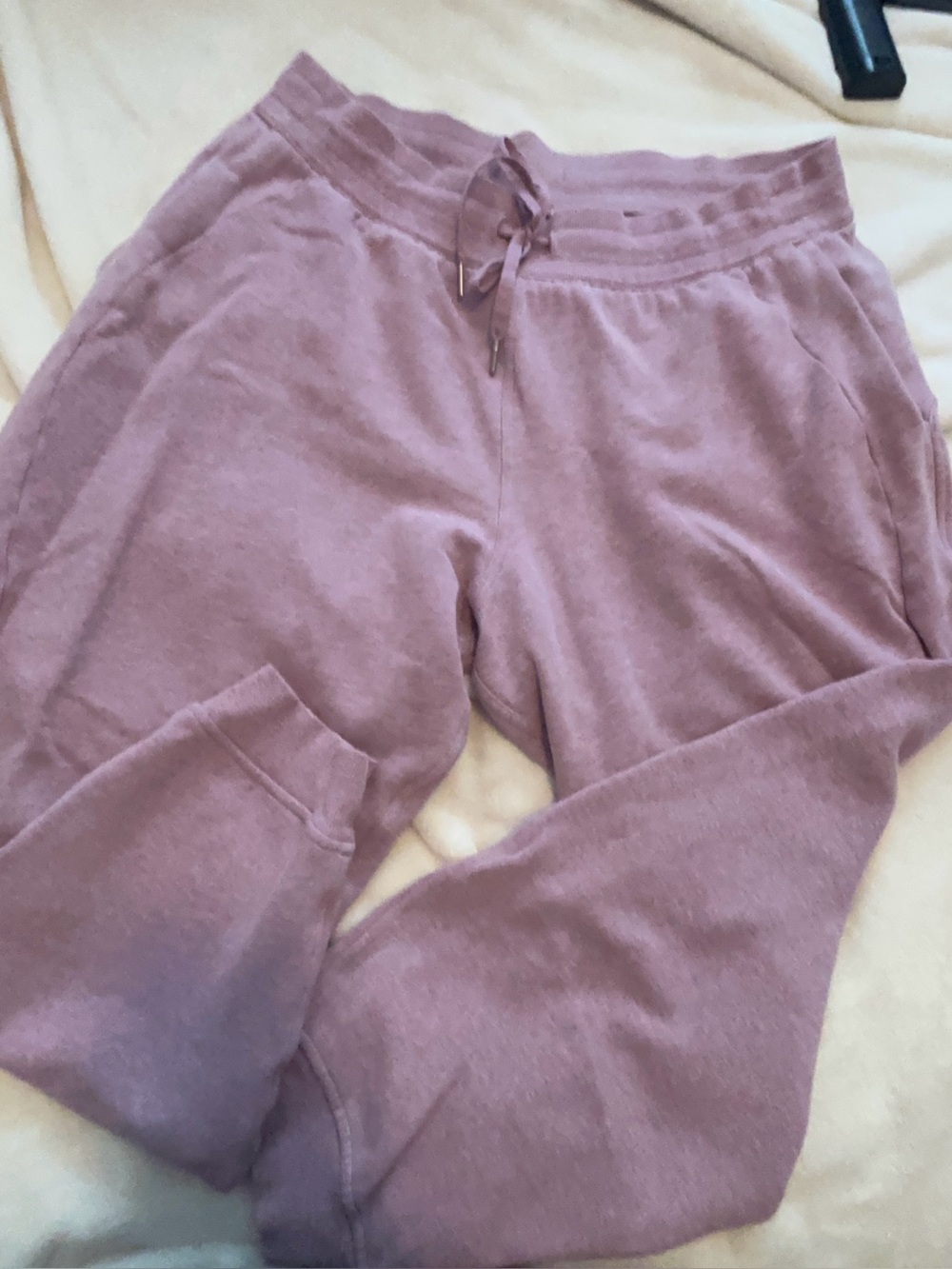 Lululemon pink full length scuba joggers 14